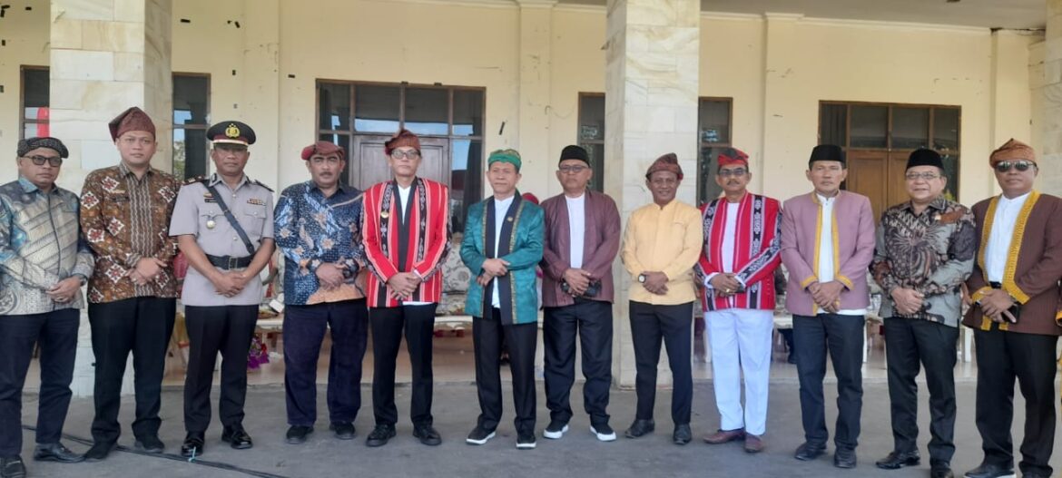 Pemda Buru Peringati Hardiknas, Pj Bupati Bacakan Pidato Mendikdasmen